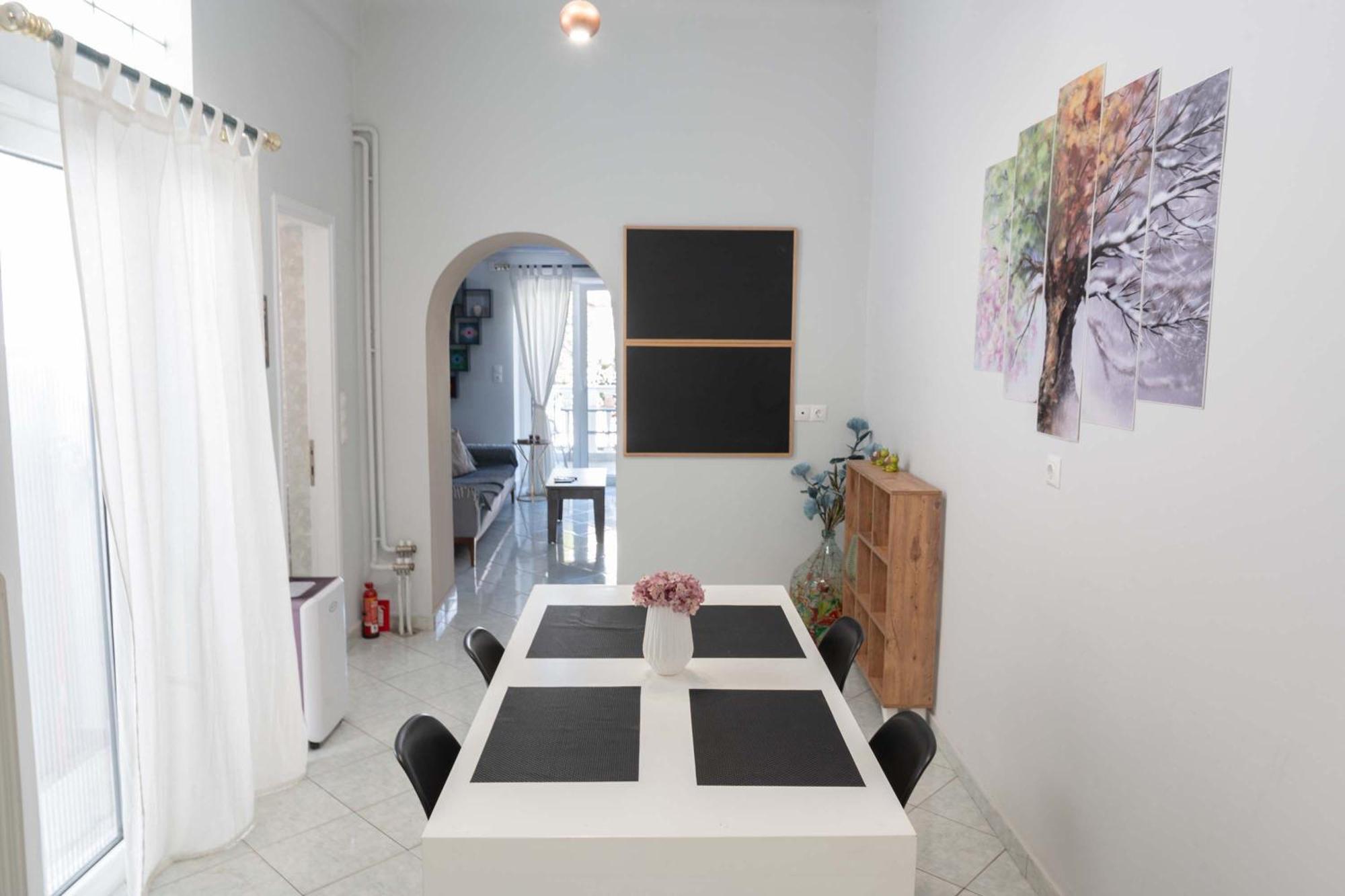 Private Spacious Apartment Athen Eksteriør billede